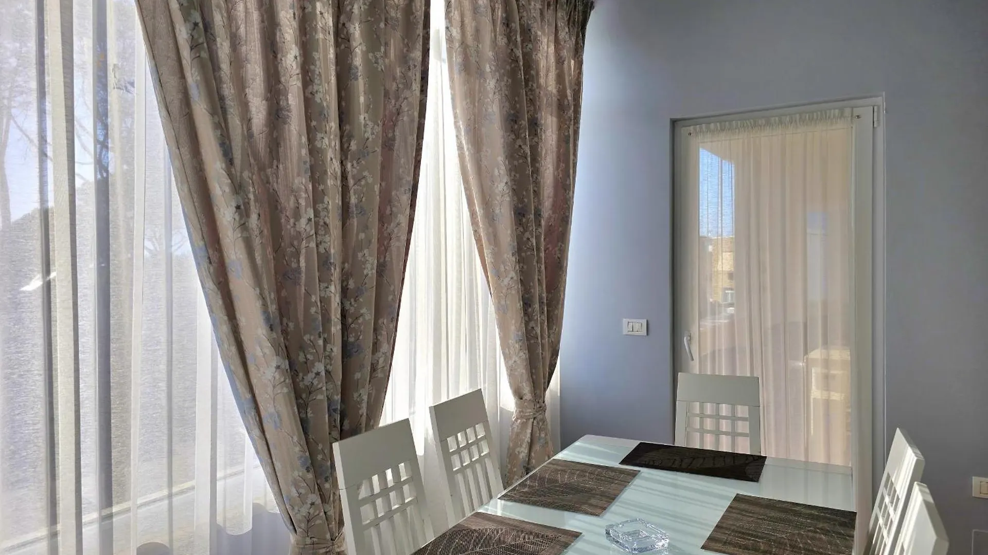 Lura 2 Suite 215 Plazhi San Pietro Albanie